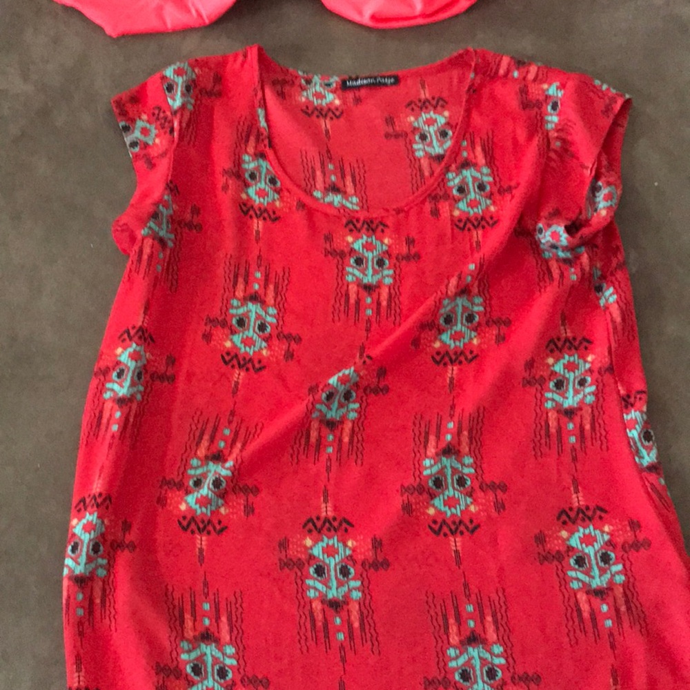 Women’s blouse with Aztec design, long